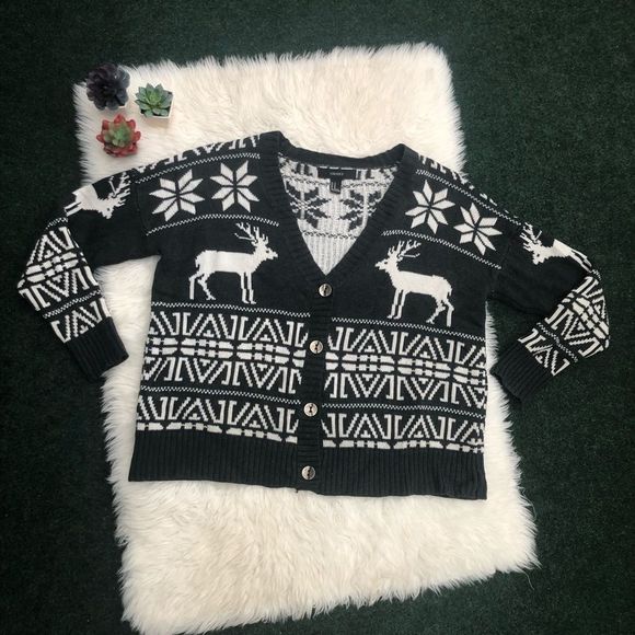 Reindeer Festive Folk Legend Cardigan Sweater - Picture 4 of 16